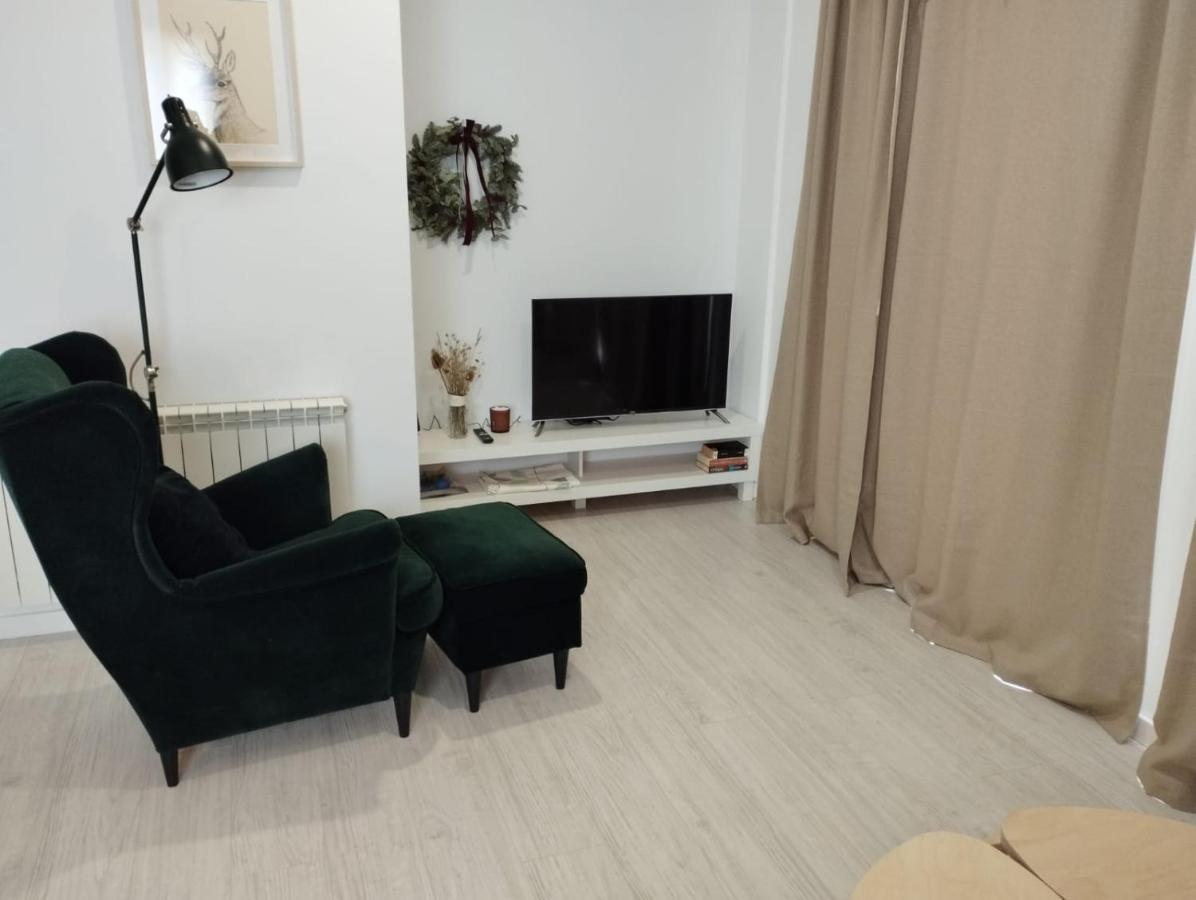 Fabuloso Apartamento Con Vistas A La Montana El Abedul Luga 23 كاستيلو دي جاكا المظهر الخارجي الصورة