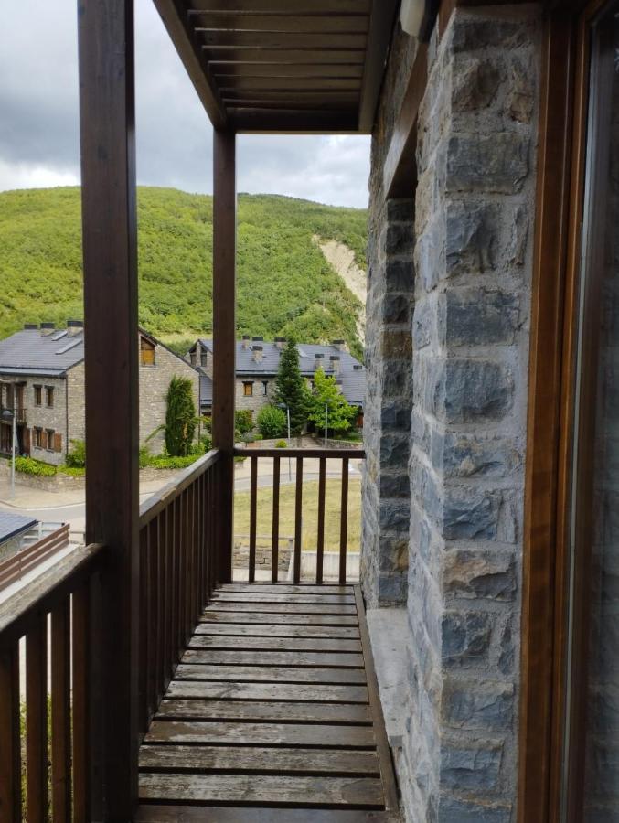 Fabuloso Apartamento Con Vistas A La Montana El Abedul Luga 23 كاستيلو دي جاكا المظهر الخارجي الصورة