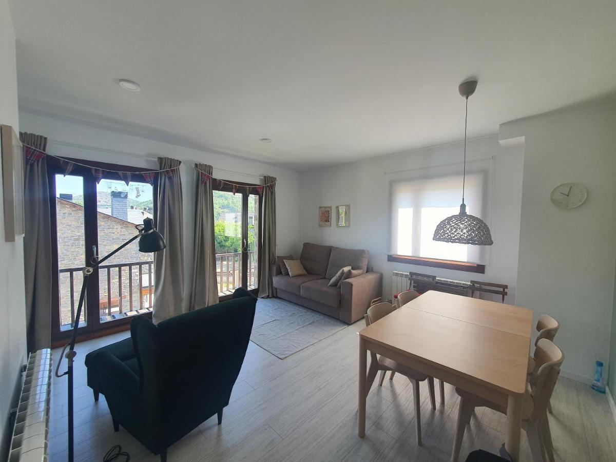 Fabuloso Apartamento Con Vistas A La Montana El Abedul Luga 23 كاستيلو دي جاكا المظهر الخارجي الصورة